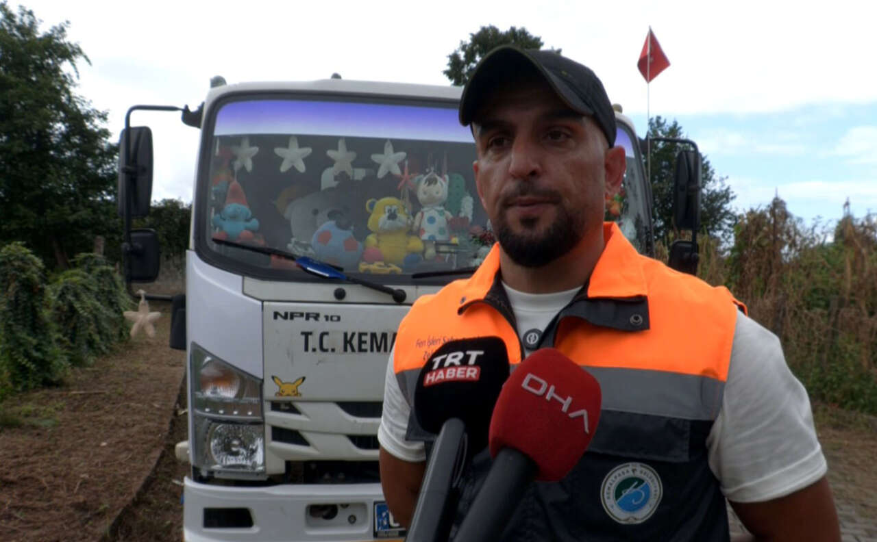 Bu çöp kamyonunu gören tüm çocuklar peşine düşüyor 2